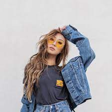 Cheung was known for her hiking adventures and daredevil stunts on instagram. Sophia Chang Sophiachang Twitter