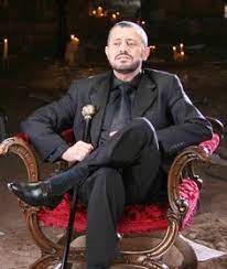 وفي عام 1985 غنّى في مهرجان قرطاج في تونس أمام 15 الف من عشّاقه، وقدم. 10 George Wassouf Ideas George Wassouf Listen To Music Online 2015 Music