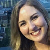 Lindsay Mcswain's Instagram, Twitter & Facebook