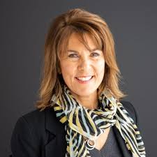 Paula Bonney's Instagram, Twitter & Facebook