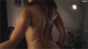 Joheredia oiling nude body