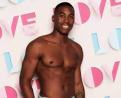 Jun 18, 2021 · aaron francis is the first contestant to be officially unveiled by love island for this summer's comeback series, mailonline can reveal. How Old Is Aaron Francis From Love Island 2021 Love Island 2021 Cast Ages How Popbuzz