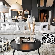 Dbe Deathbyelocutionblog Instagram Photos And Videos In 2020 Black And White Living Room Decor Living Room White Black And White Living Room