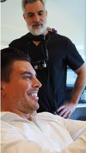 E hoje a Jafar Odontologia teve visita especial direto de Madrid! 😜 Porque  até eles sabem que nós somos os melhores! 😂✨💚