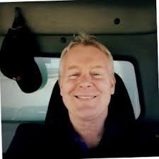 Scott Stelling's Instagram, Twitter & Facebook