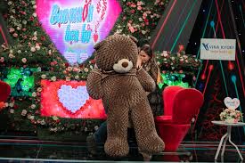 Bạn muốn hẹn hò? là chương trình truyền hình thực tế mai mối, dành cho những người độc thân đang tìm kiếm một nửa của mình. Báº¡n Muá»'n Háº¹n Ho Quyá»n Linh Sá»'c Vi Chang Trai Ä'em Qua Khá»§ng Cho Máº¹ Ä'Æ¡n Than Tin Tá»©c Má»›i Nháº¥t 24h Ä'á»c Bao Lao Ä'á»™ng Online Laodong Vn