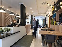 Renovated in 2016, holiday inn brussels airport, an ihg hotel offers a fitness center, free wifi in public areas, and a conference center. Hotel Near City Centre Holiday Inn Brussels Schuman