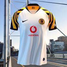 Latest kaizer chiefs news from goal.com, including transfer updates, rumours, results, scores and player interviews. Chiefs Parade New Back To Brilliance Kit