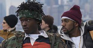 The show tracks the wu tang clan's formation, a vision of bobby diggs, who strives to unite a dozen young, black men that are torn between music and crime but eventually rise to become. Wu Tang An American Saga Episodenguide Und News Zur Serie