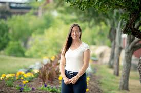 In her quest for Congress, Adrienne Bennett touts her 'unique set of skills'