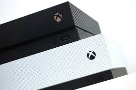 Xbox One X Contre Xbox One S Edition Entierement Numerique Quelle Console Vous Convient Le B Xbox One Xbox One Games Xbox One S
