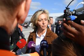 Explore tweets of valérie pécresse @vpecresse on twitter. Valerie Pecresse Au Sujet De La Crise Sanitaire Il Faut Sauver Les Clubs Sportifs L Equipe