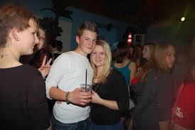Fürchte dich nicht, denn ich habe dich erlöst; Fotostrecke Geisingen Jugendclub Kirchen Hausen Feiert Beach Party Donaueschingen Umgebung Schwarzwalder Bote