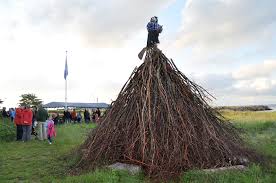 Hans aften skulle feires hjemme hos pappa med familie, og familien til pappas kjæreste. Sankt Hans Aften St John S Eve Denmark S Midsummer Celebration My New Danish Life