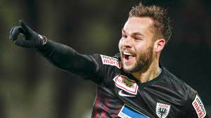 Blick hat sich auf dem brügglifeld bei den unglücklichen verlierern umgehört. Einzelkritik Zur Hinrunde Die Spieler Des Fc Aarau In Der Bilanz Bei Halbzeit Viel Durchschnitt Und Viel Luft Nach Oben Bz Basel