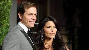 Amazon ceo jeff bezos had been sexting lauren sanchez since last april. Lauren Sanchez Promiflash De
