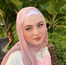 عزل عريس في ثاني يوم من زواجه و22 ضيف لإصابة العروس بكورونا تم عزل عريس بعد  يوم من حفل زفافه بالإضافة لـ 22 شخصًا كانوا على اتصال وثيق بالعريس والعروس  وذلك بعد