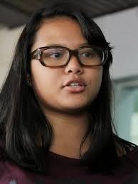 Aurel hermansyah menjadi artis remaja yang kini kian cantik dan sering jadi sorotan dalam setiap penampilannya. Beda Banget Ini Transformasi Wajah Aurel Hermansyah Zaman Dulu Vs Sekarang