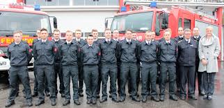 Es gibt bislang einen toten, vier vermisste und 31 verletzte. Leverkusen Nachwuchs Fur Die Feuerwehr Spannende Und Anstrengende Ausbildung Steht Bevor Rheinische Anzeigenblaetter De