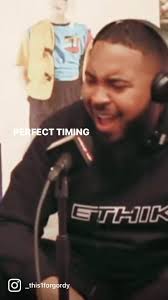 in the studio painting a masterpiece bitch gassin' me like you better than  these other niggas DRASTICALLY 😂 Song: Spilled Milk 🎥: @alexanderbolt_  HighStreet Coming Soon ⚡️