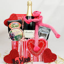 Spa gift basket for women. Valentine Gift Delivery Design Corral