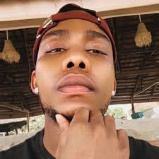 Gil Burgos (@gilb960)