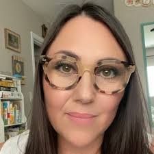 Cynthia Arballo's Instagram, Twitter & Facebook