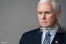 333 Sarah Pence Photos & High Res Pictures