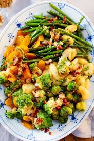 Bunte Gemuseplatte Mit Maronen Und Rosmarin Rezept Lecker Rezepte Essen Maronen
