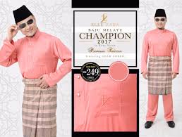 Warna putih ini bisa kamu kenakan sebagai pakaian saat prosesi ijab kabul. 30 Trend Terbaru Warna Baju Melayu Terkini Lamaz Morradean
