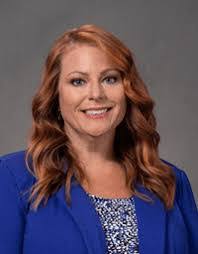 Carrie Meier's Instagram, Twitter & Facebook