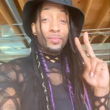 Should Summerslam be a 2-night event like Wrestlemania?