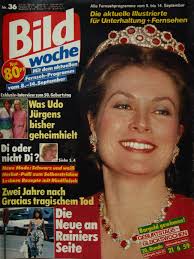 Princess Grace At Ball To Save Versailles Princess Grace Kelly Grace Kelly Princess Grace