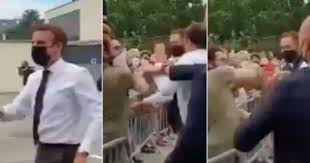 Cosa significa la mossa di macron? Pxxo Ojnctloum