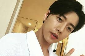 Пак хэ чжин/park hae jin/박해진. Here Are Fun Facts You Never Knew About Cheese In The Trap Actor Park Hae Jin Channel K