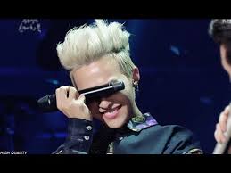 Enter the dragonfly is a 2002 platform game.the fourth main game in the spyro series, it was developed by check six studios and equinoxe digital entertainment, and published by universal interactive studios. G Dragon Cute Smile Collection 2013 Sep Youtube