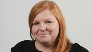 Fellow Celebrates Galentine's Day by Asking Women to Thank Other Women