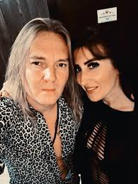 Lydia & Frank Pané's Six String Tales