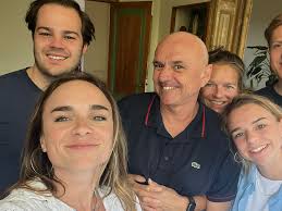 Fundraiser by Andy Kalbvleesch : Cancer treatment in London