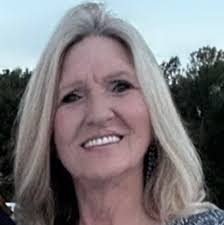 When is Anthony going to let Skanky Shayla know that he's going back to his  wife👀👀👀👀👀. Waiting anxiously for the skit!