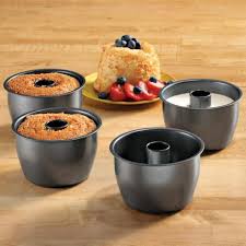 It S A Bundt Angel Food Cake Pan Cake Pan Set Angel Food
