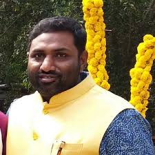 Akmal Ahmed Khan (@akmal_in2000)