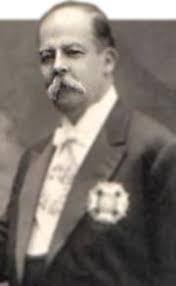 Jacobo Guzman's Instagram, Twitter & Facebook