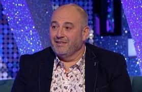 Calls for Wynne Evans to be axed from GoCompare as company stays silent