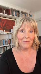 Susan Telford's Instagram, Twitter & Facebook