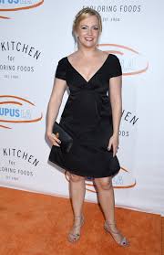 Things You Might Not Know About Melissa Joan Hart Fame10
