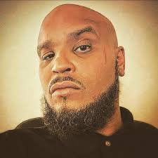 Can someone add hair to my photo?