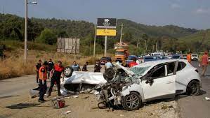 Jun 16, 2021 · gelen son dakika haberlerine göre osmaniye'nin kadirli ilçesinde otomobilin motor bölümüne sıkışan kedi yavrusu, itfaiye ekiplerince kurtarıldı. Son Dakika Yardima Kosanlar Dehsete Dustu Ekipler Nasil Mudahale Edecegini Sasirdi Haberler Son Dakika Haberleri