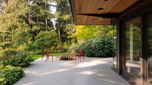 Is My Patio Out Of Proportion? Heres Our Expert Size Guide | Livingetc