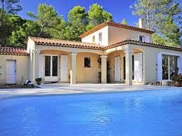 pin on piscines exterieures